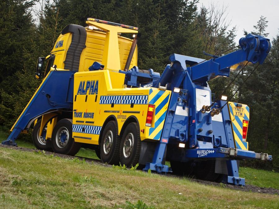  Volvo FH16 660 Wrecker 8x4 2005 года  (UK) (фото 3 из 3)